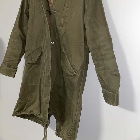Lowrys farm green parka coat size medium - Picture 8 of 10